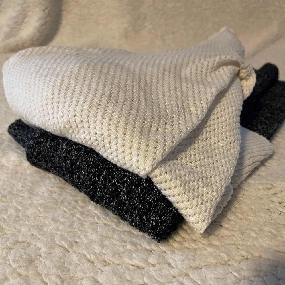 Women's Cardigan Lot Size Small